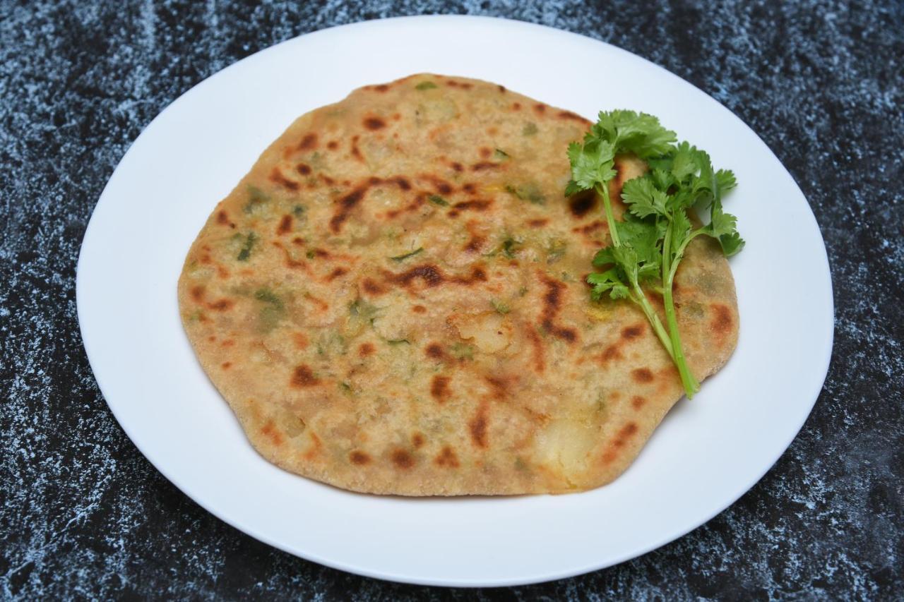 Oyo 72519 Meera Bhawan Hotel Vrindavan Luaran gambar